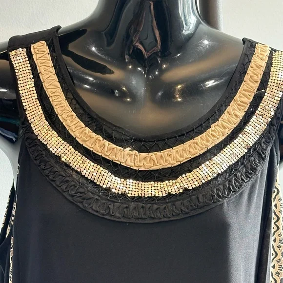 Studio I Patterned Dress - Picture 2 of 7